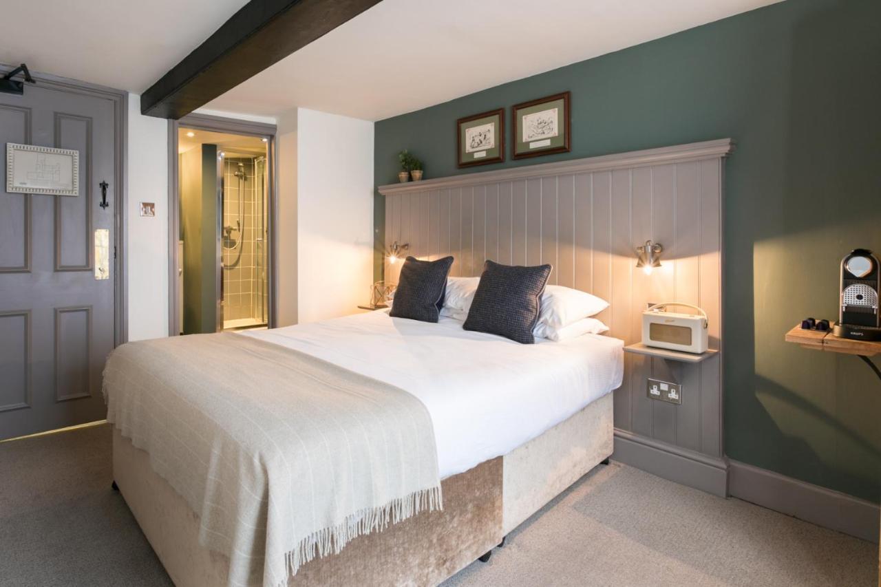 Hotel The Angel & Blue Pig Lymington Esterno foto